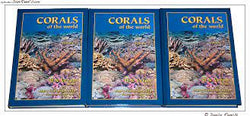 Corals of the world  di  Jen Veron